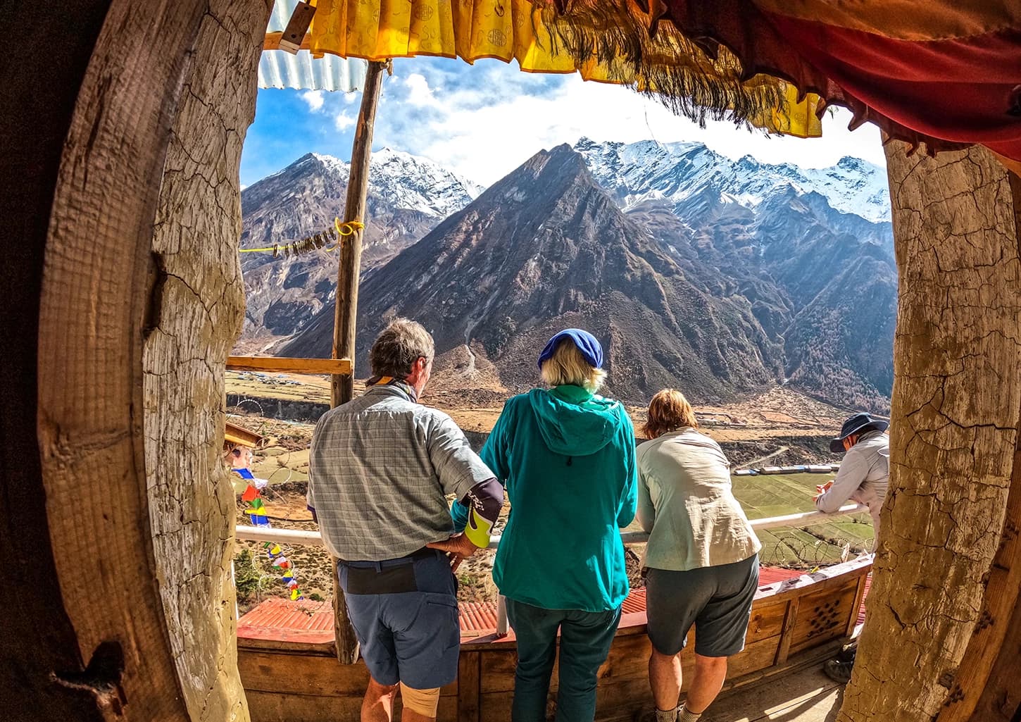 Tsum Valley Lodge Trek
