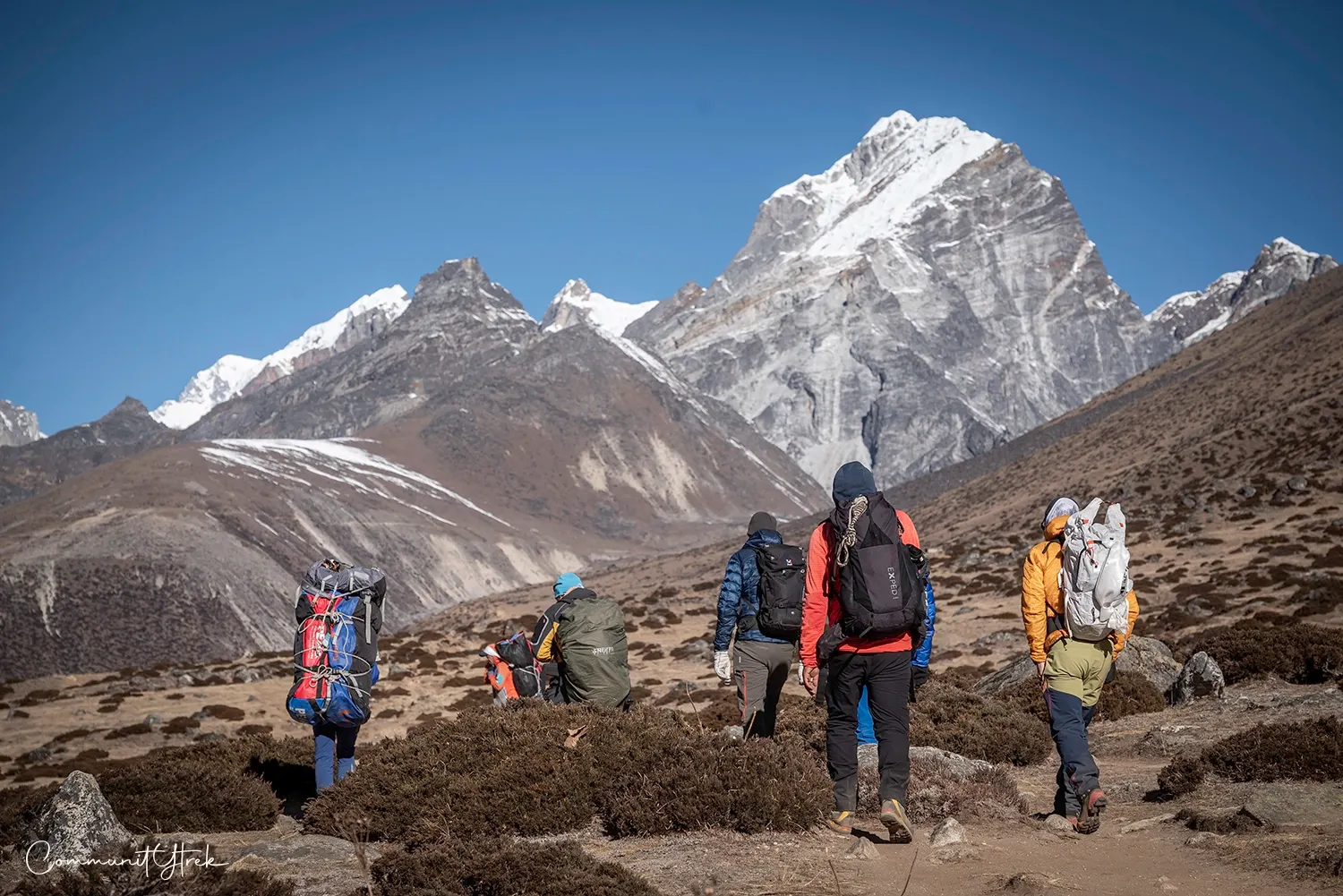 Trek to Labuche (4,930m / 16,175ft).