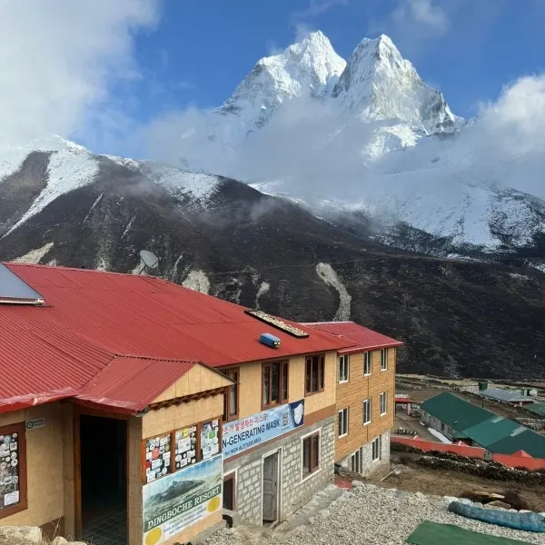 Dingboche Resort